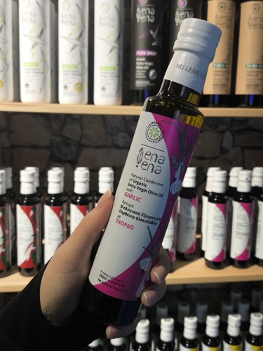 Organiczna oliwa Extra Virgin z czosnkiem Ena Ena 250ml